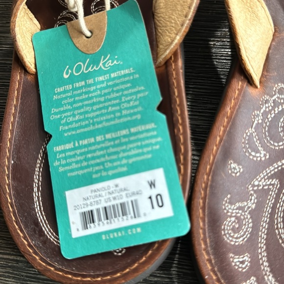 OluKai women’s flip flops size 10 - Picture 2 of 3